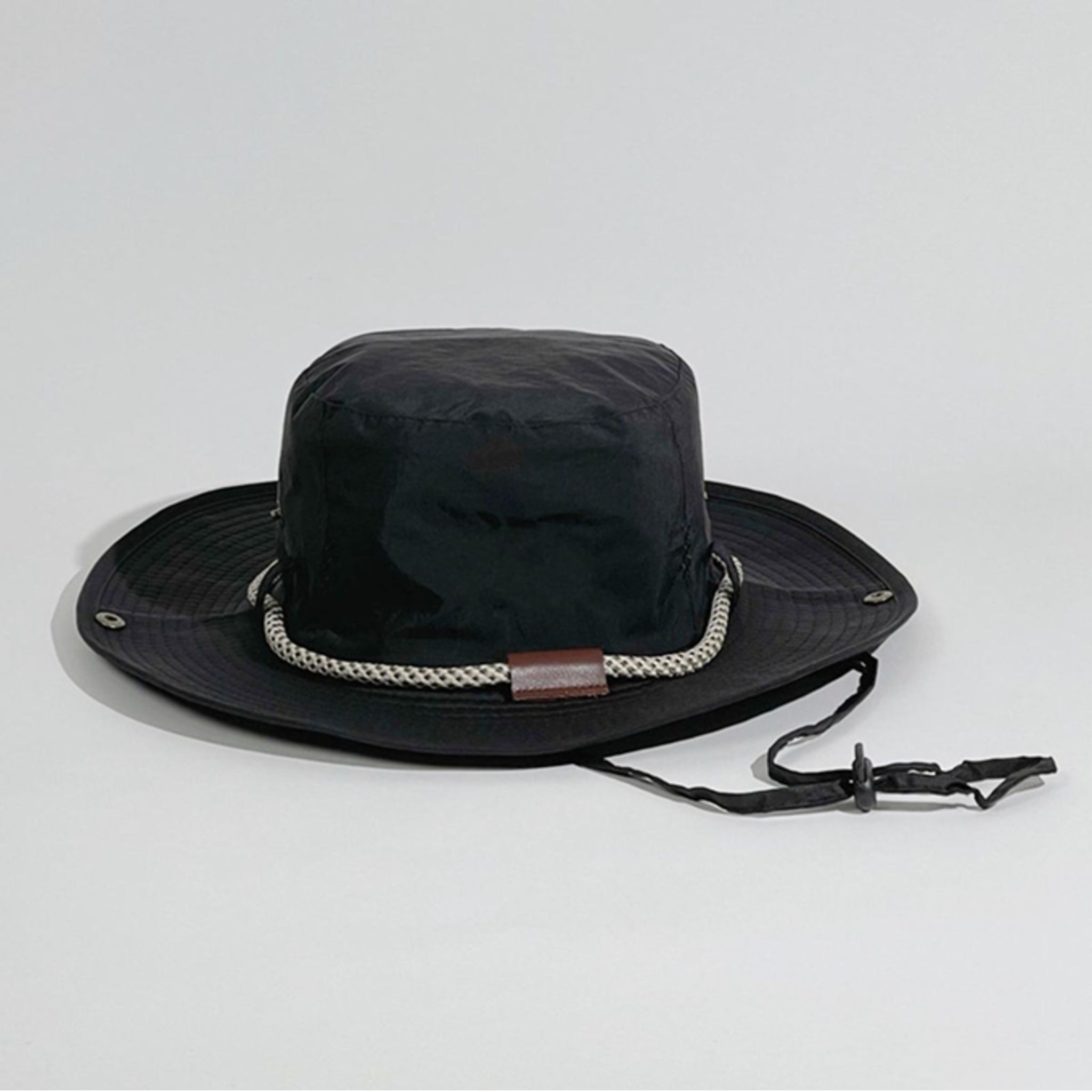 Nicky Adams men's crushable safari hat with wide brim and chin strap – lightweight sun hat for hiking, travel, and outdoor adventures